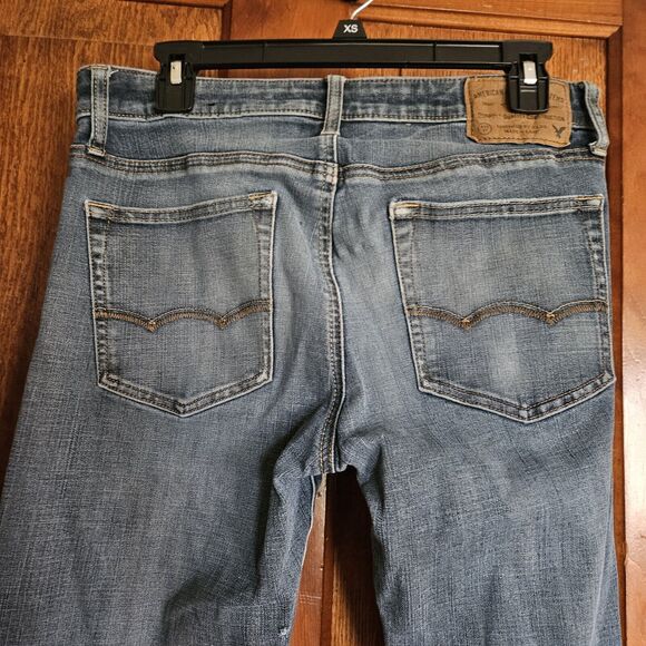 American Eagle Men’s Slim Straight AirFlex Jeans 30x34 Destroyed Denim - Picture 5 of 10